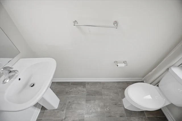 9 Arcola Street, Brampton - photo 13