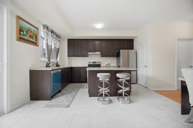 9 Arcola Street, Brampton - photo 23