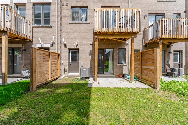 9 Arcola Street, Brampton - photo 48