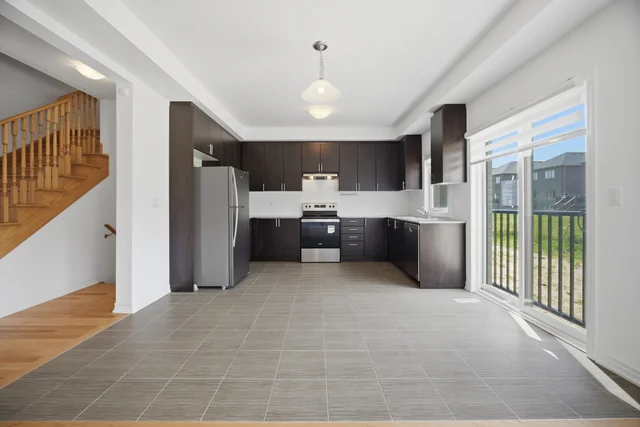 420 Van Dusen Avenue, Southgate - photo 14