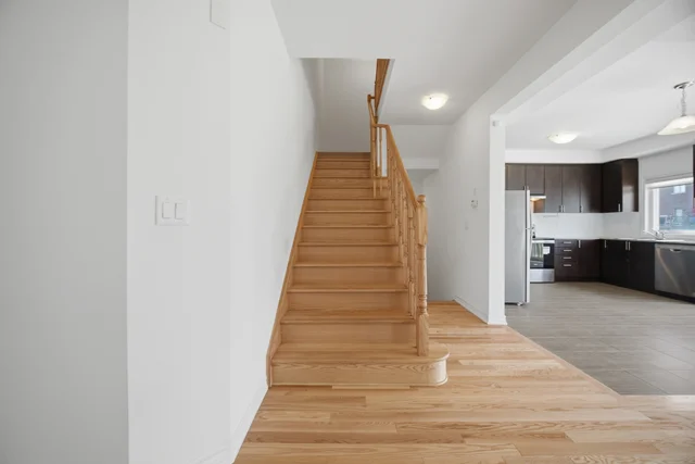 420 Van Dusen Avenue, Southgate - photo 21