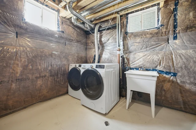 420 Van Dusen Avenue, Southgate - photo 40