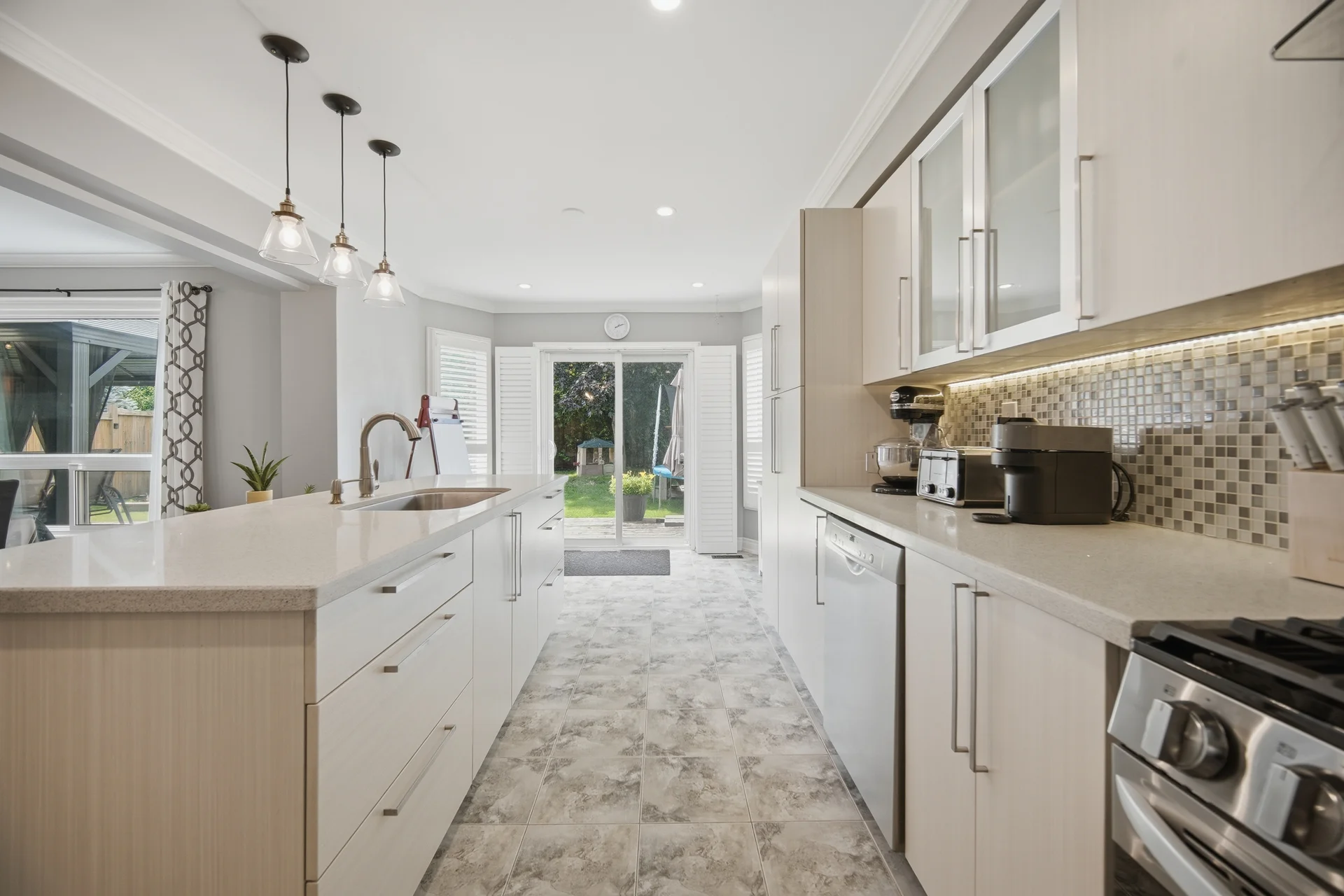 46 Lipton Crescent, Whitby - photo 23