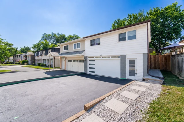 2599 Lundene Road, Mississauga - photo 4