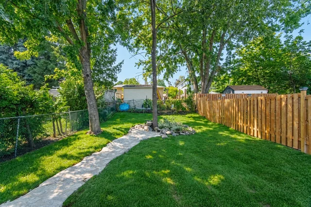 2599 Lundene Road, Mississauga - photo 40