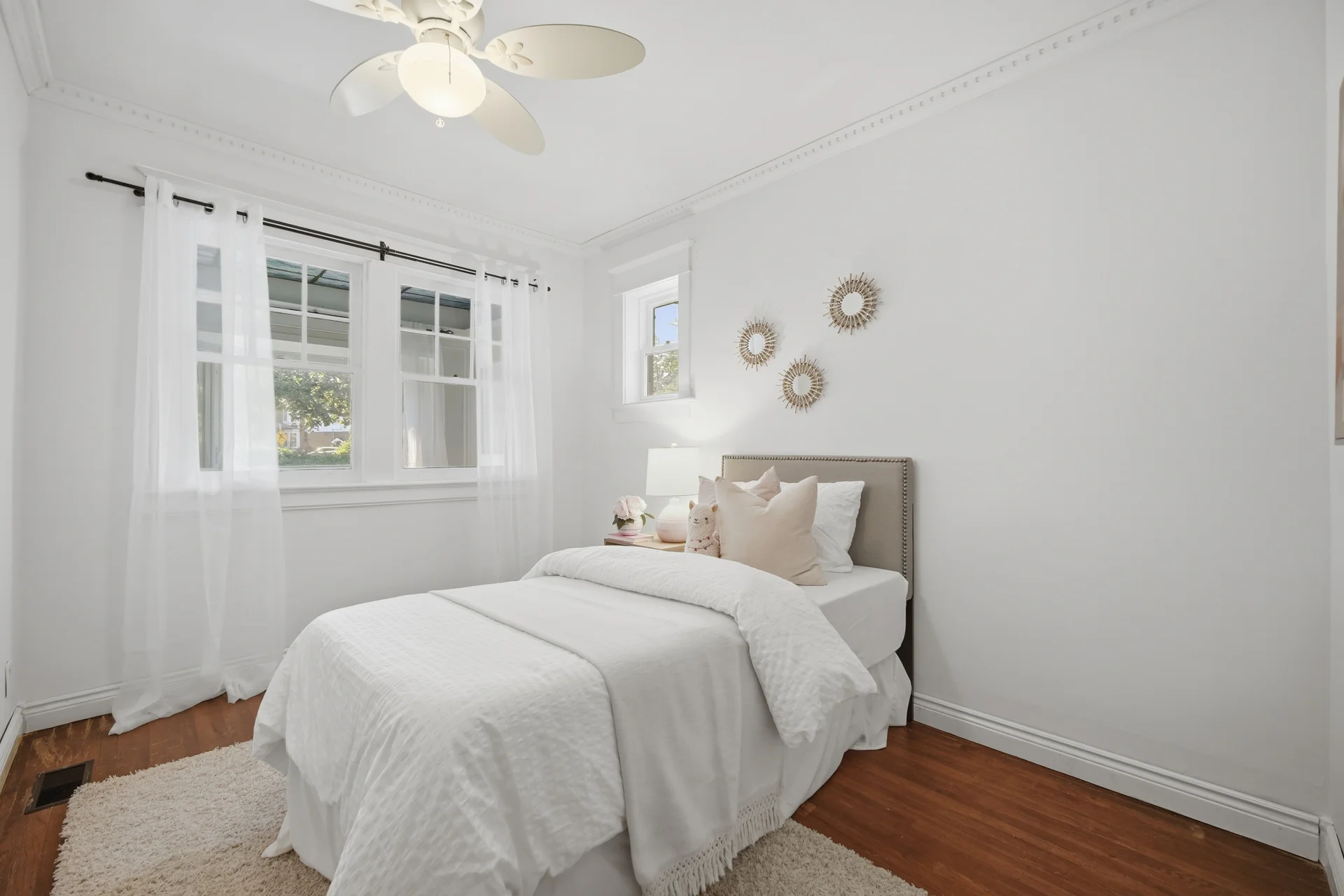 153 McIntosh Street, Scarborough - photo 28