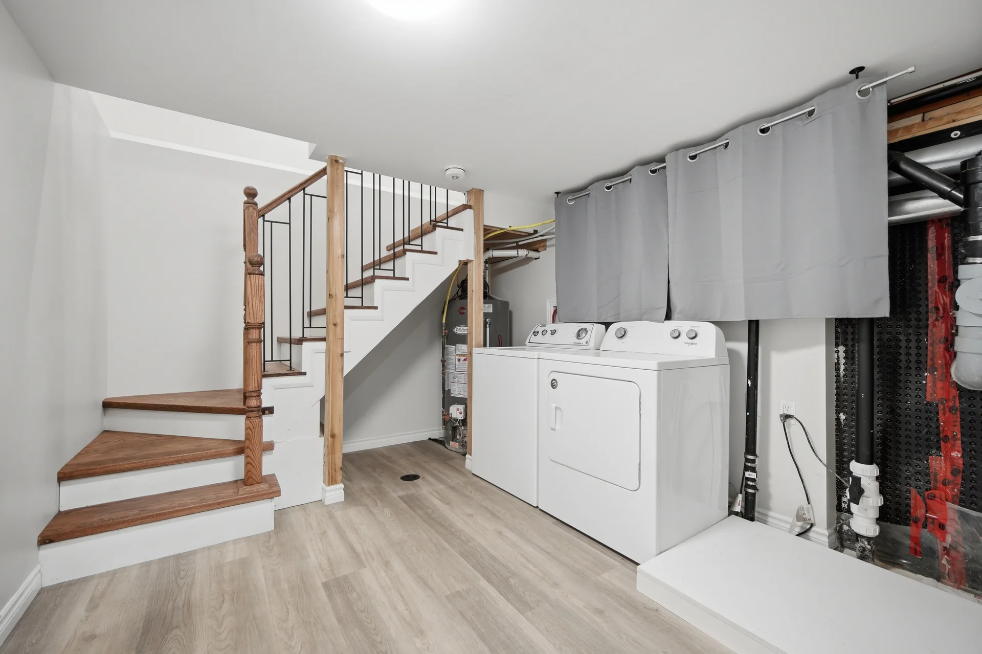 153 McIntosh Street, Scarborough - photo 33