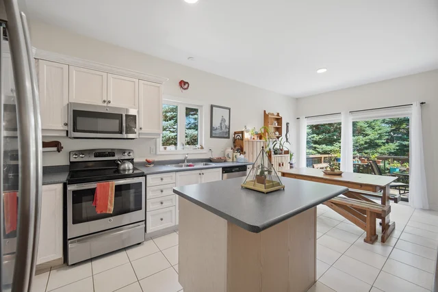 173 Church Street North, Everett - photo 15