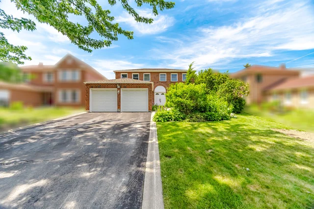 18 Jill Crescent, Brampton - photo 2