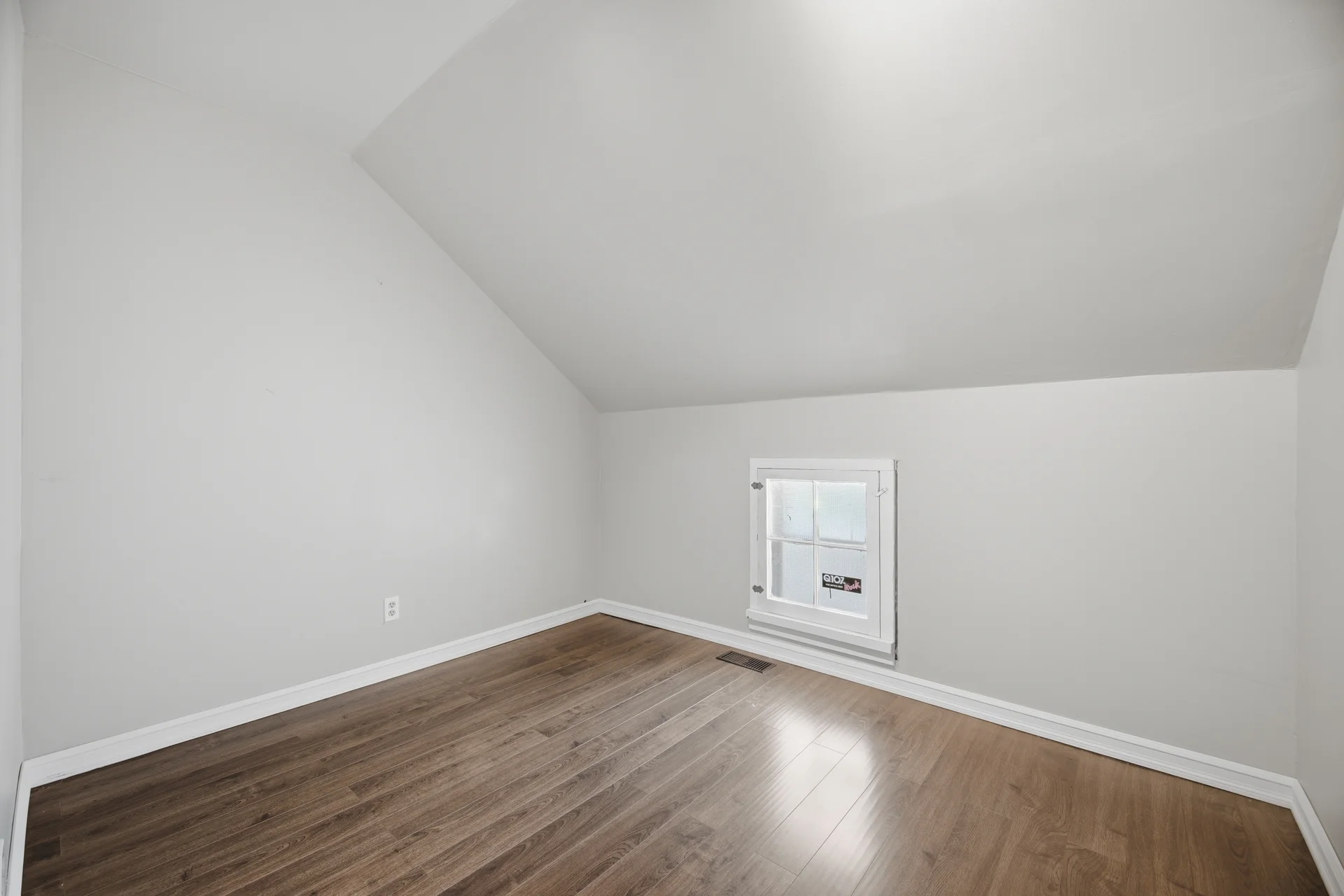 173 Victoria Street, Bolton - photo 44