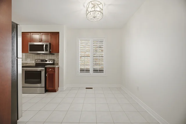 1473 Headon Road, Burlington - photo 11