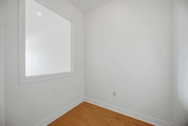 1473 Headon Road, Burlington - photo 38