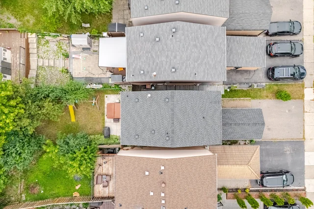 121 Bob O'Link Avenue, Vaughan - photo 3