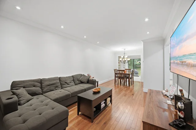 121 Bob O'Link Avenue, Vaughan - photo 17