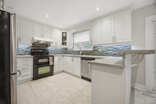 2542 Pollard Drive, Mississauga - photo 21
