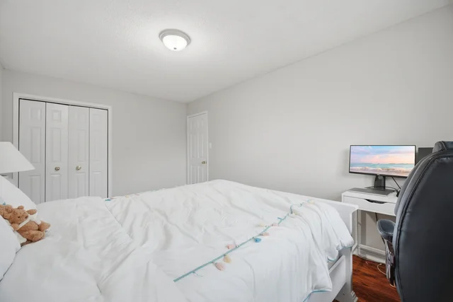 2542 Pollard Drive, Mississauga - photo 37