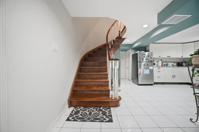 2542 Pollard Drive, Mississauga - photo 43