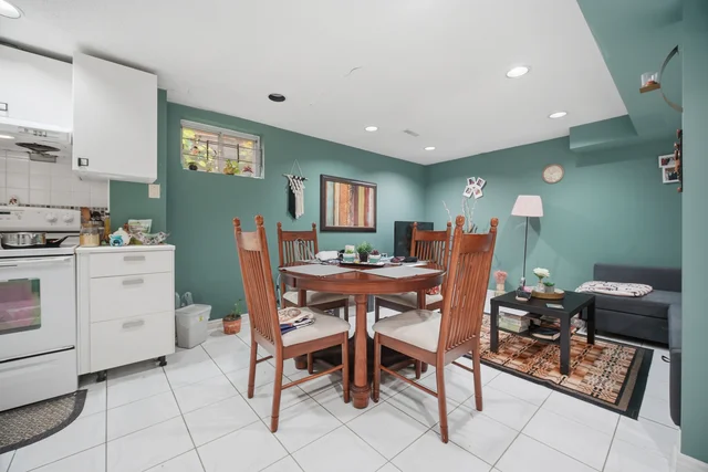 2542 Pollard Drive, Mississauga - photo 47
