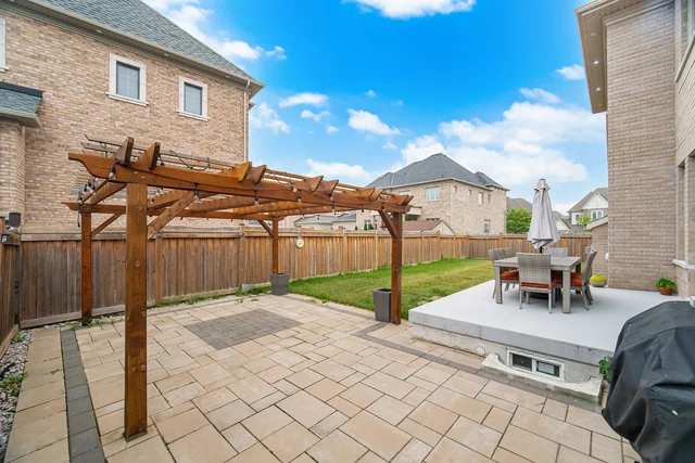 7 Balloon Crescent, Brampton - photo 131