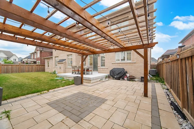 7 Balloon Crescent, Brampton - photo 133