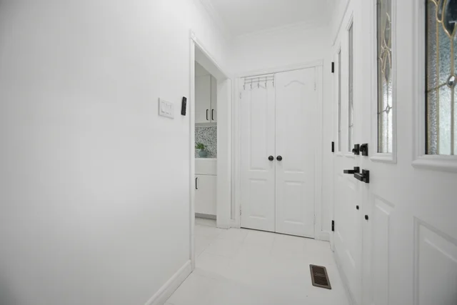 50 Cobb Avenue, North York - photo 13