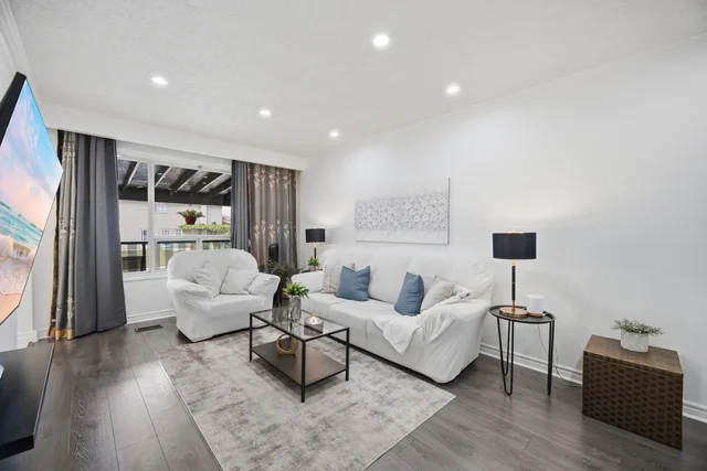 50 Cobb Avenue, North York - photo 17