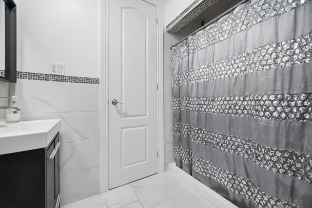 50 Cobb Avenue, North York - photo 36