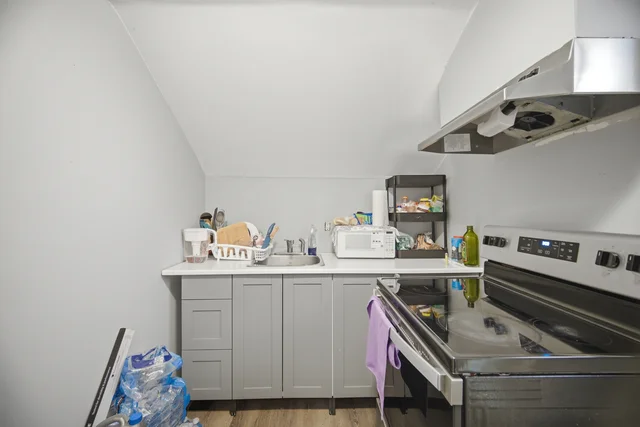 50 Cobb Avenue, North York - photo 40