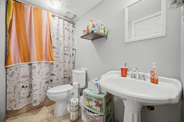 50 Cobb Avenue, North York - photo 51