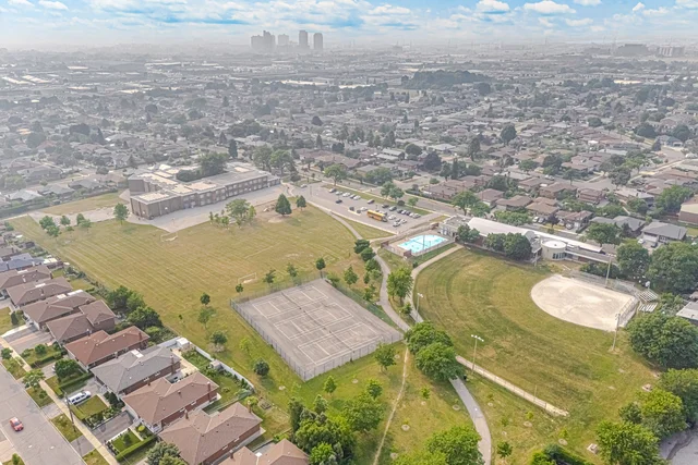 50 Cobb Avenue, North York - photo 81