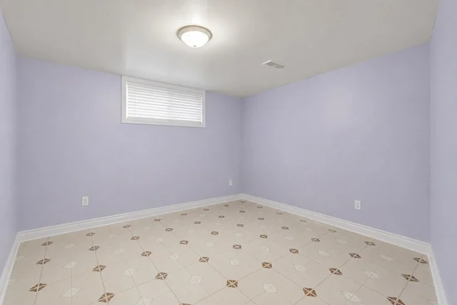 50 Cobb Avenue, North York - photo 79