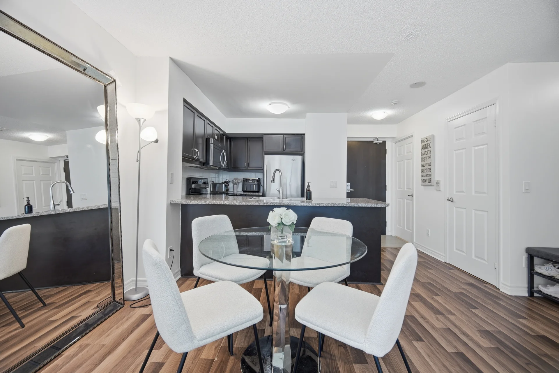 19 Grand Trunk Crescent #3708, Toronto - photo 14