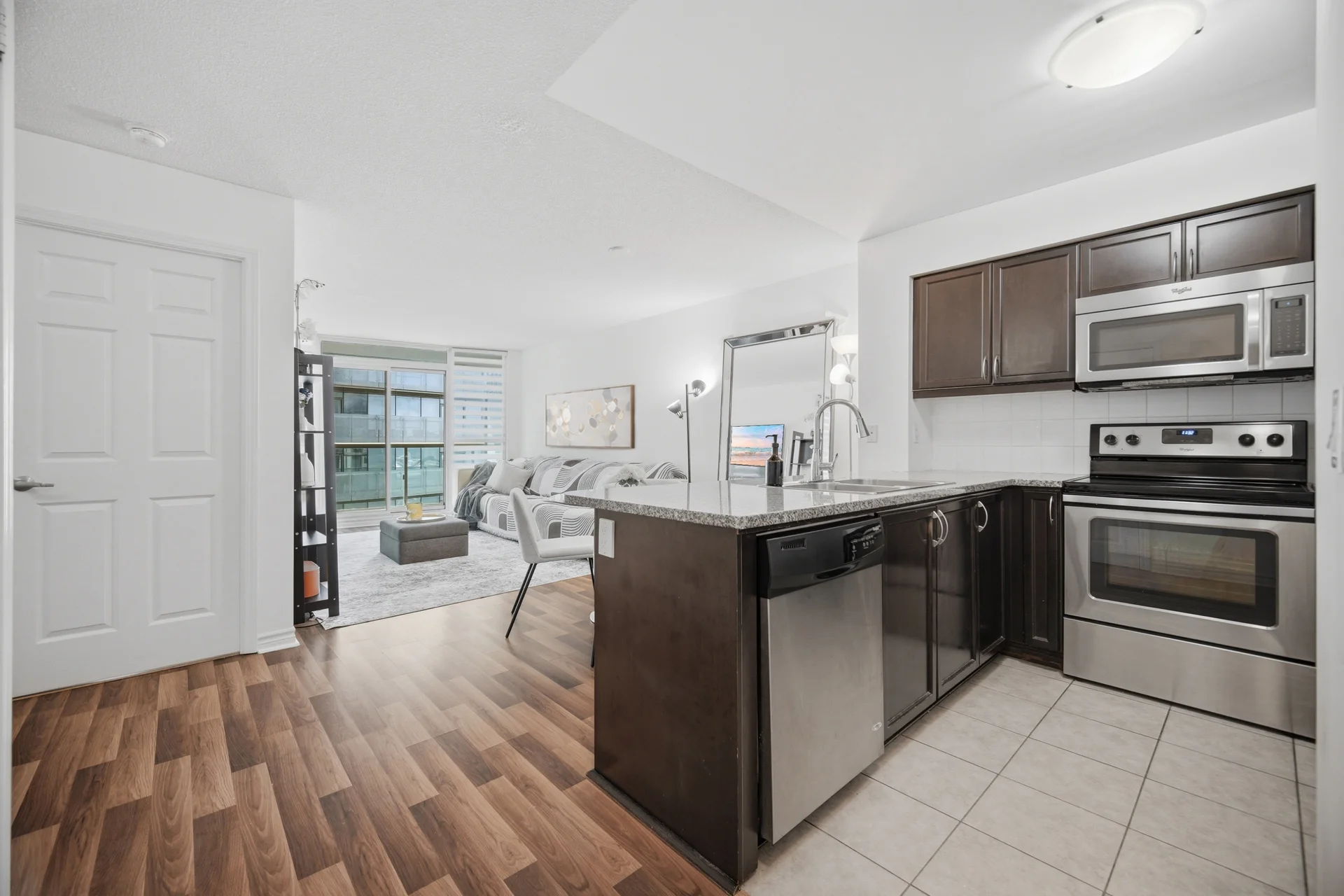 19 Grand Trunk Crescent #3708, Toronto - photo 13