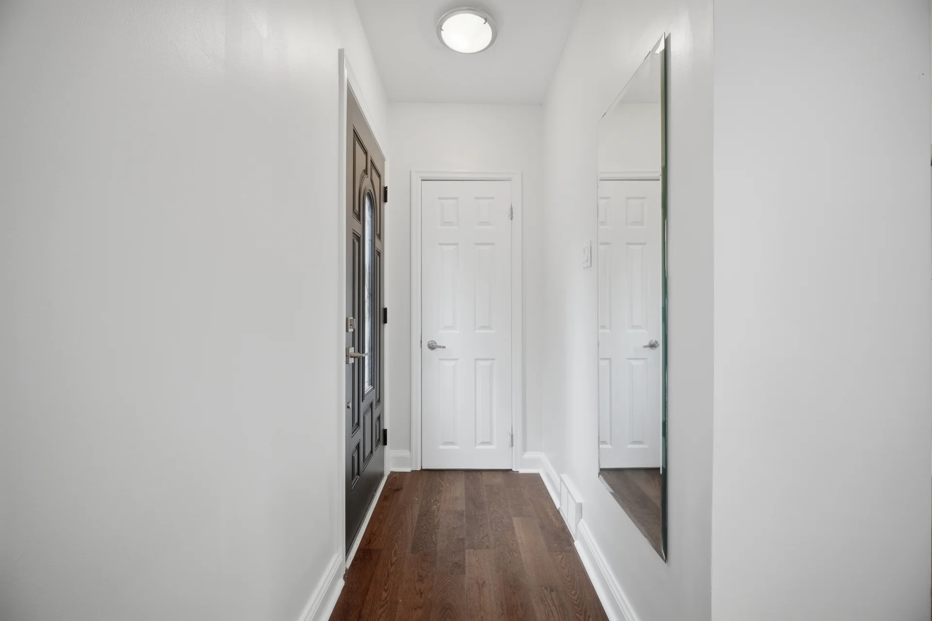 154 Martin Grove Road, Etobicoke - photo 6