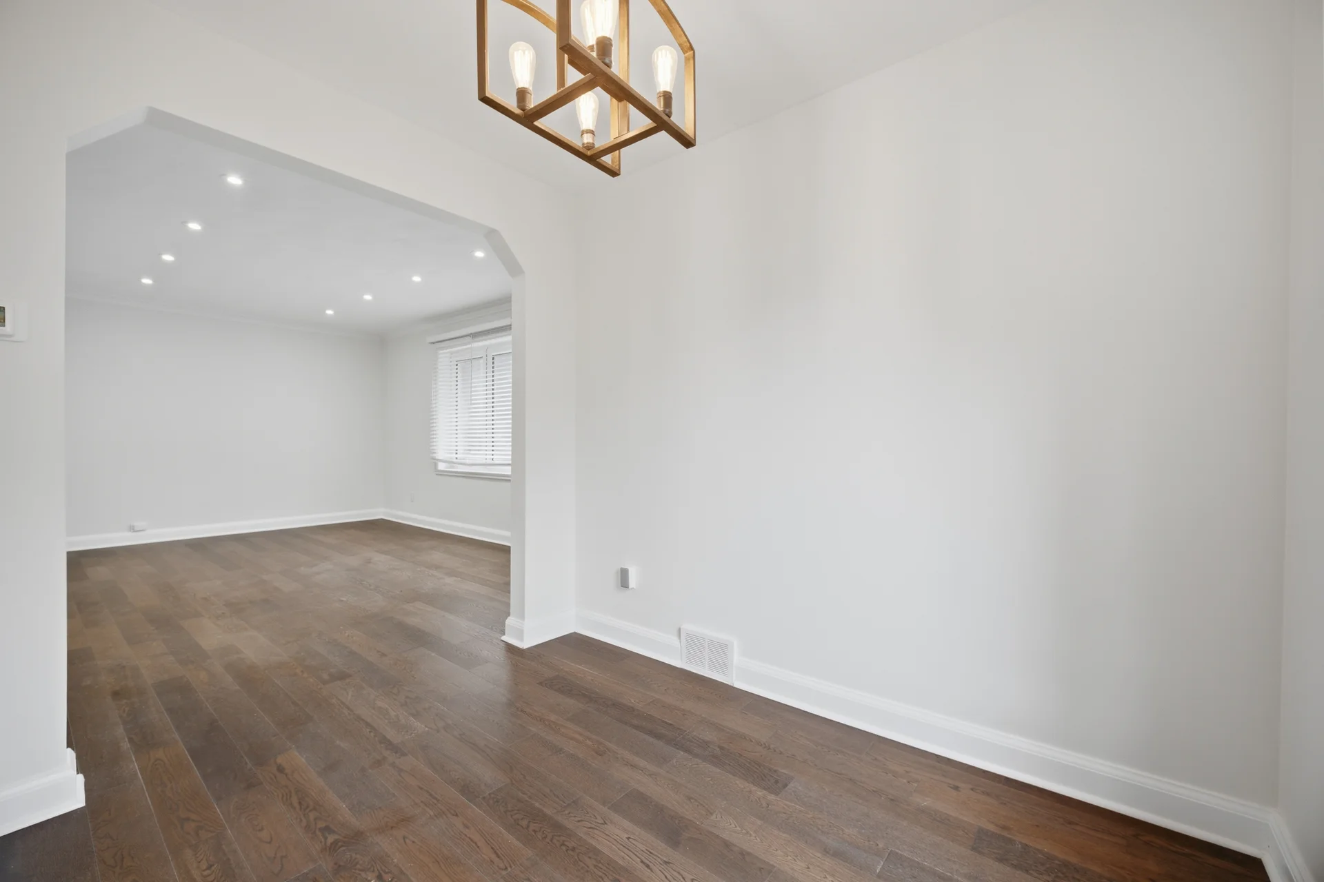 154 Martin Grove Road, Etobicoke - photo 11