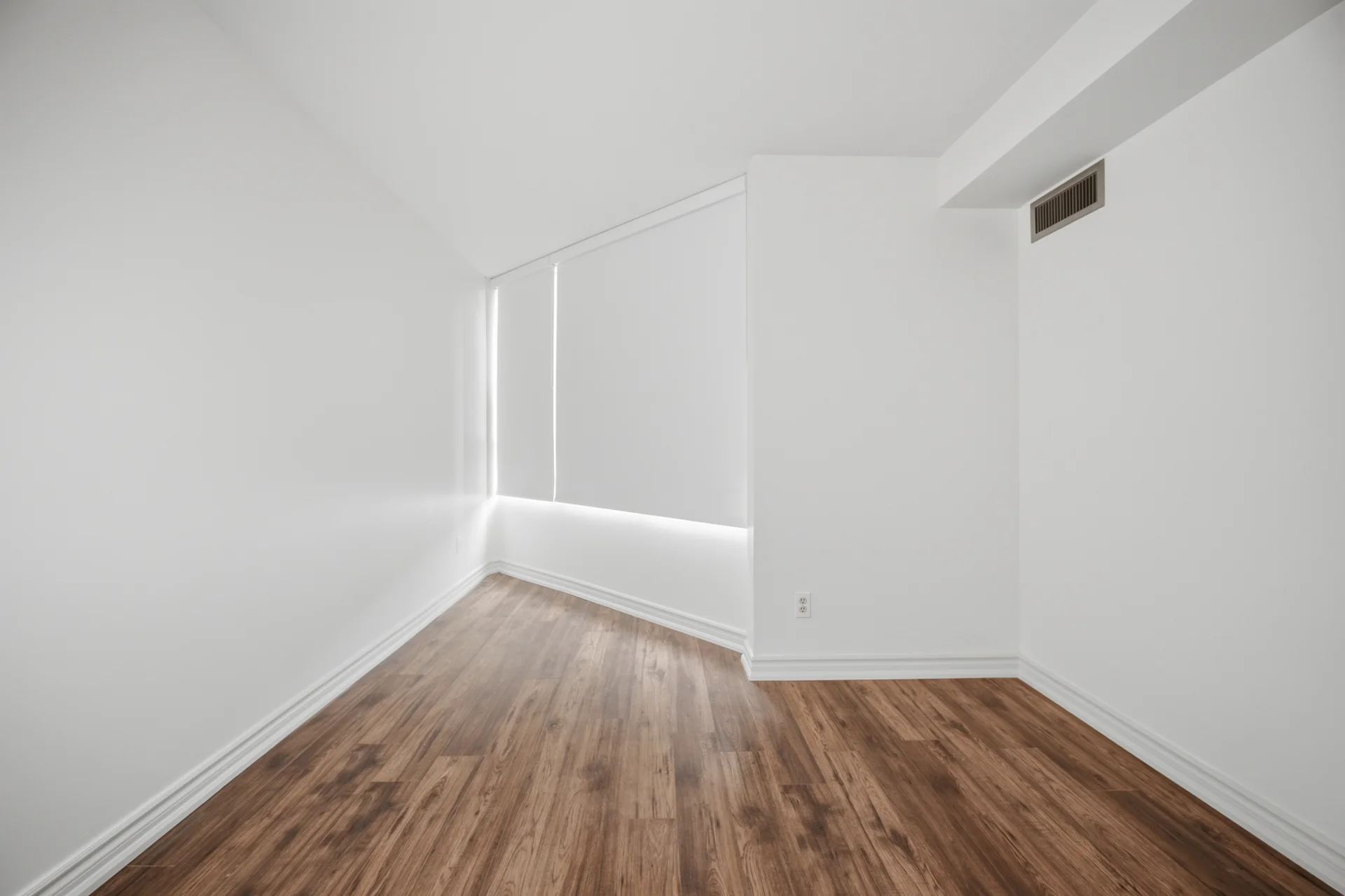 #411-1485 Lakeshore Road East, Mississauga - photo 37
