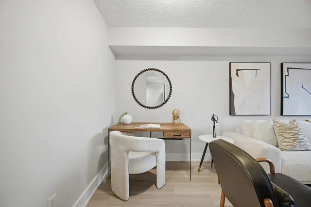 #635-250 Wellington Street West, Toronto - photo 18