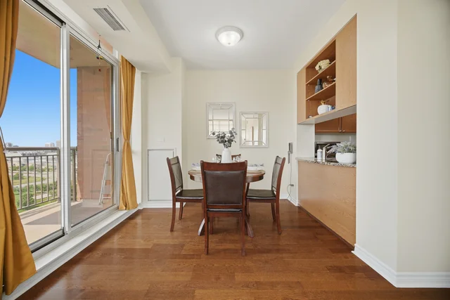 #1011-2379 Central Park Drive, Oakville - photo 17