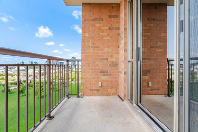 #1011-2379 Central Park Drive, Oakville - photo 39
