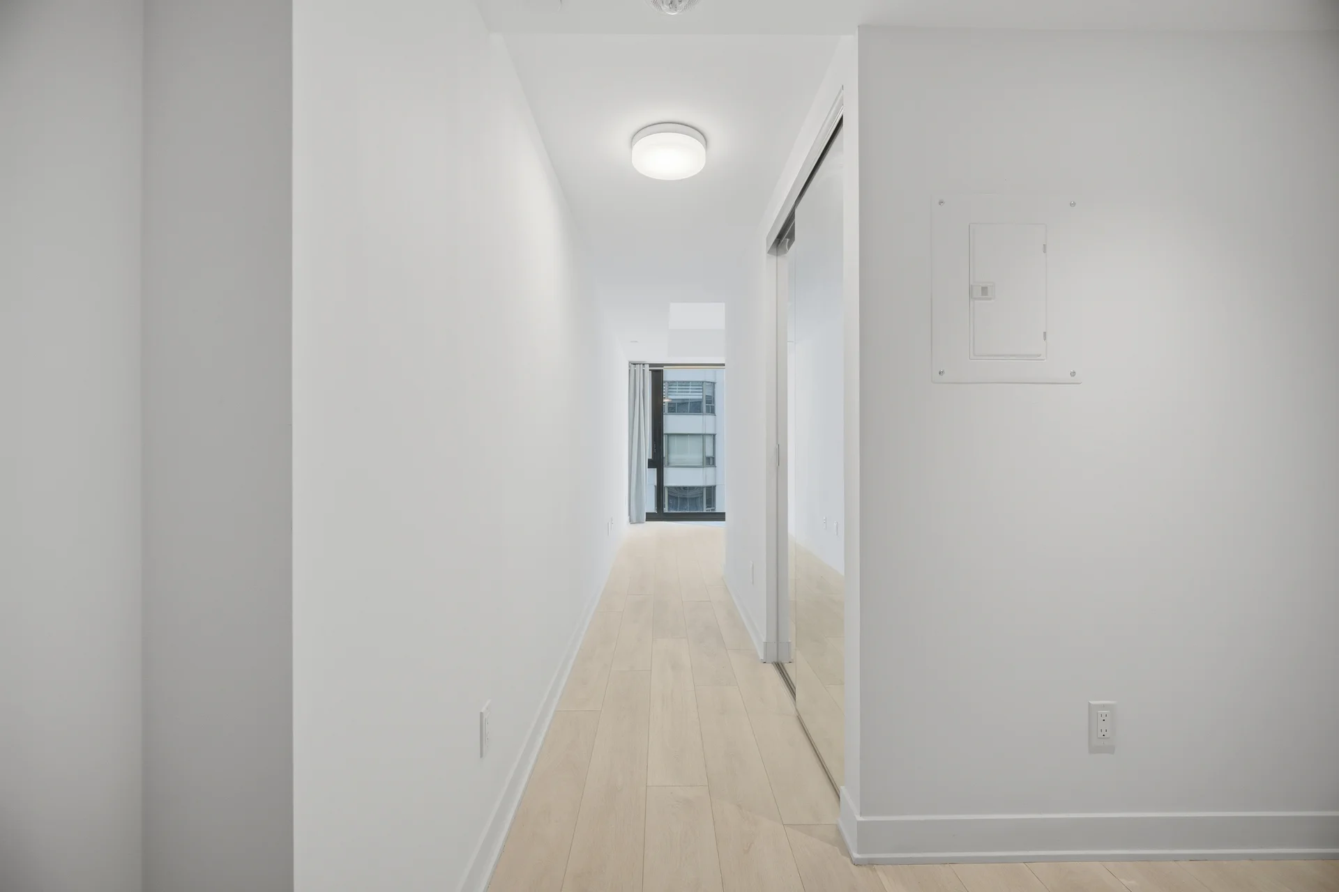 #1806-188 Cumberland Street, Toronto - photo 11