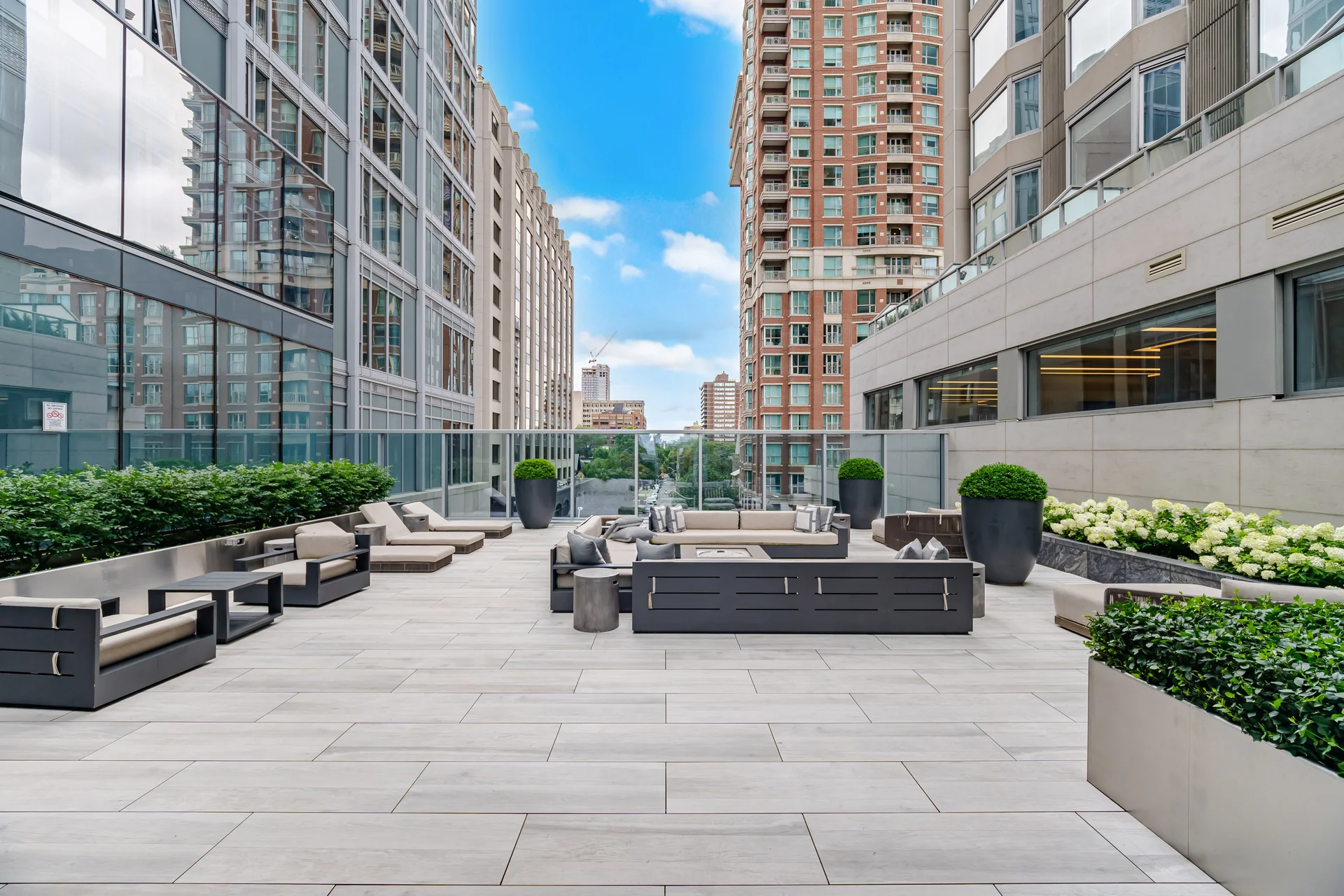 #1806-188 Cumberland Street, Toronto - photo 42
