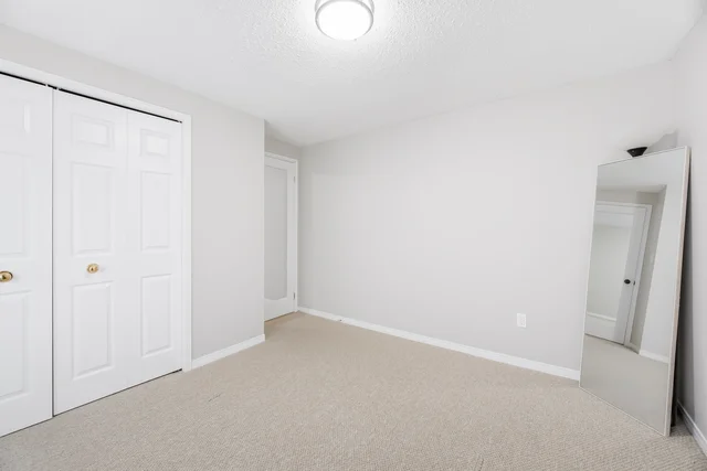923 Redbird Crescent, Pickering - photo 45