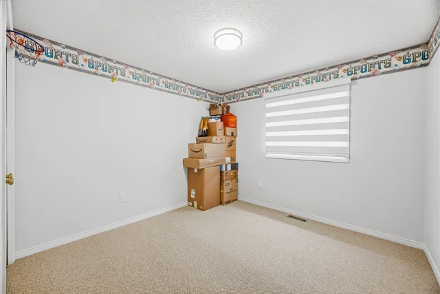 923 Redbird Crescent, Pickering - photo 46