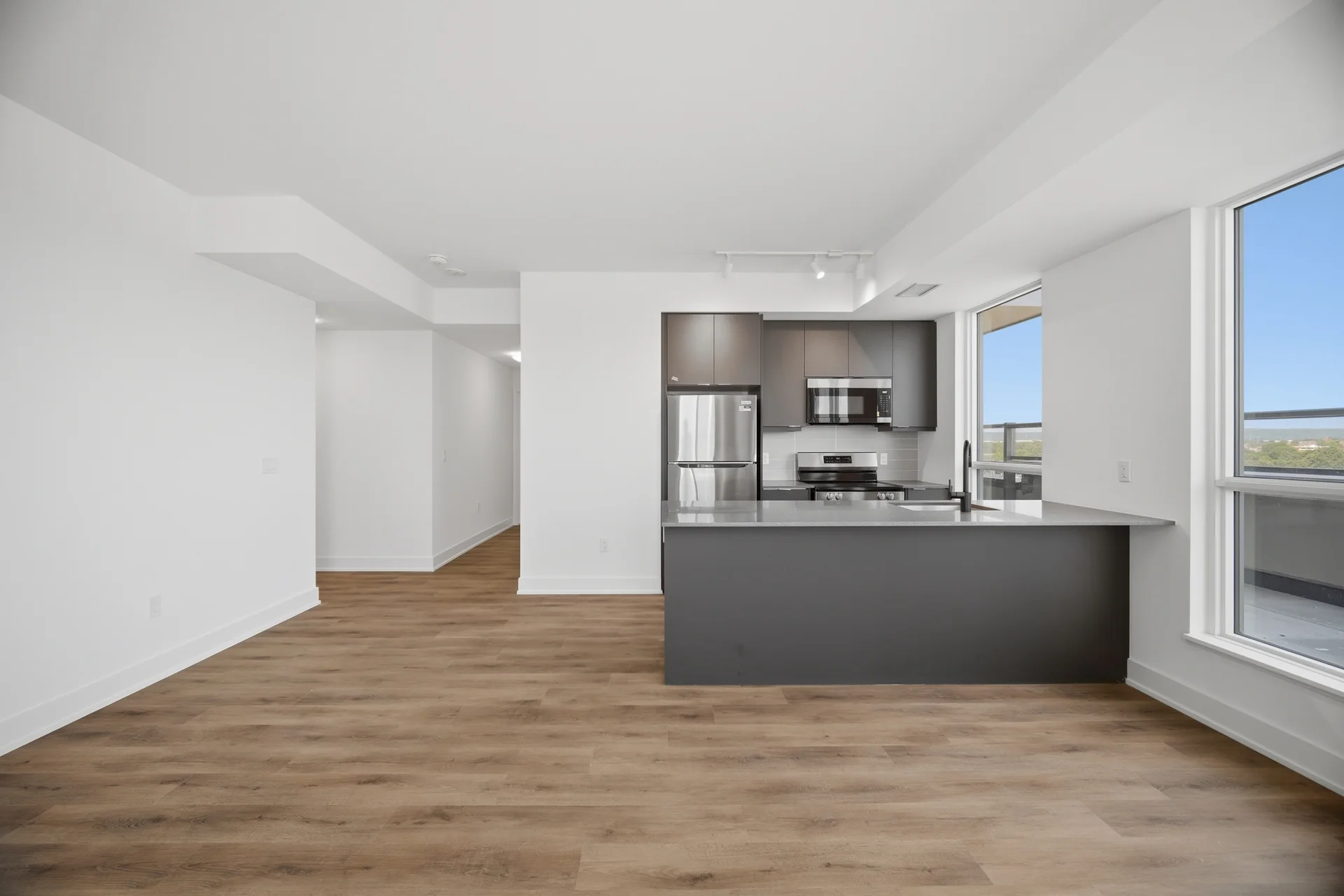 #702A-115 Nipissing Road, Milton - photo 9