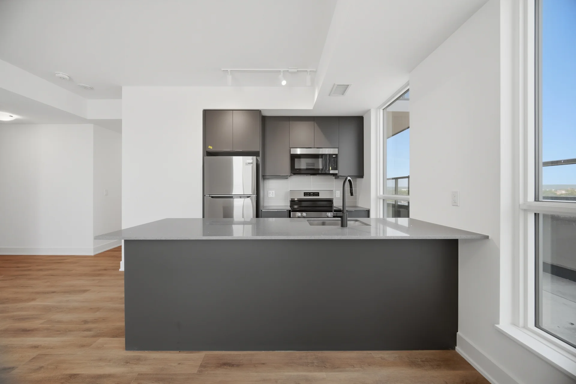#702A-115 Nipissing Road, Milton - photo 14