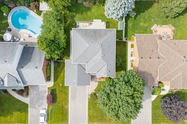 27 Norma Crescent, Ancaster - photo 2