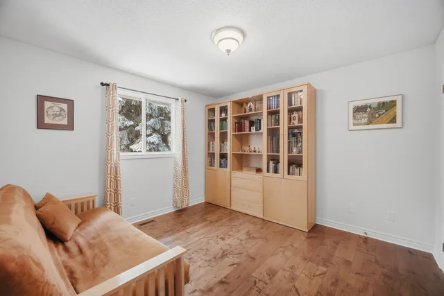 27 Norma Crescent, Ancaster - photo 40