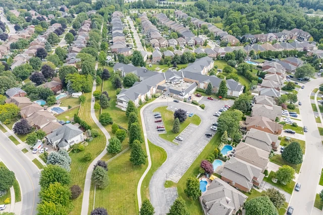 27 Norma Crescent, Ancaster - photo 71