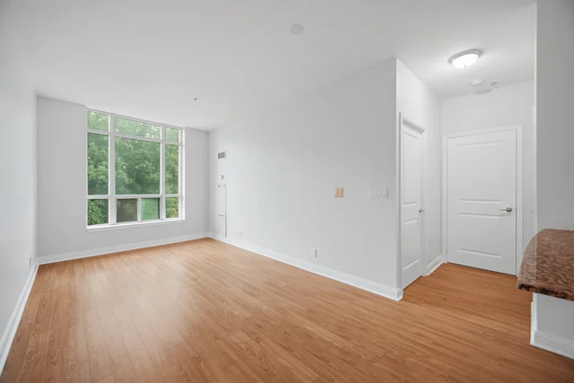 #205-90 Absolute Avenue, Mississauga - photo 16
