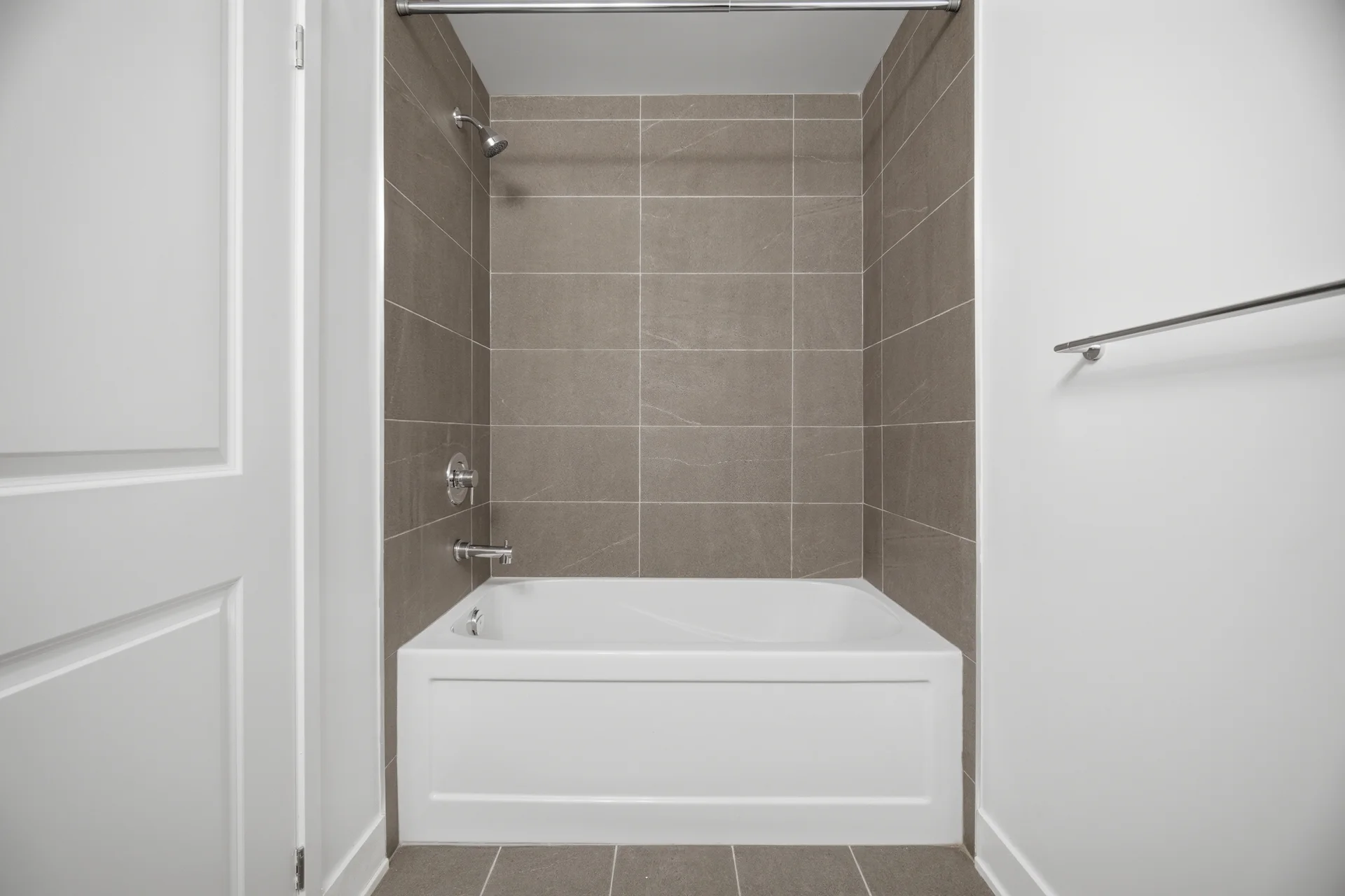 #316A-115 Nipissing Road, Milton - photo 18